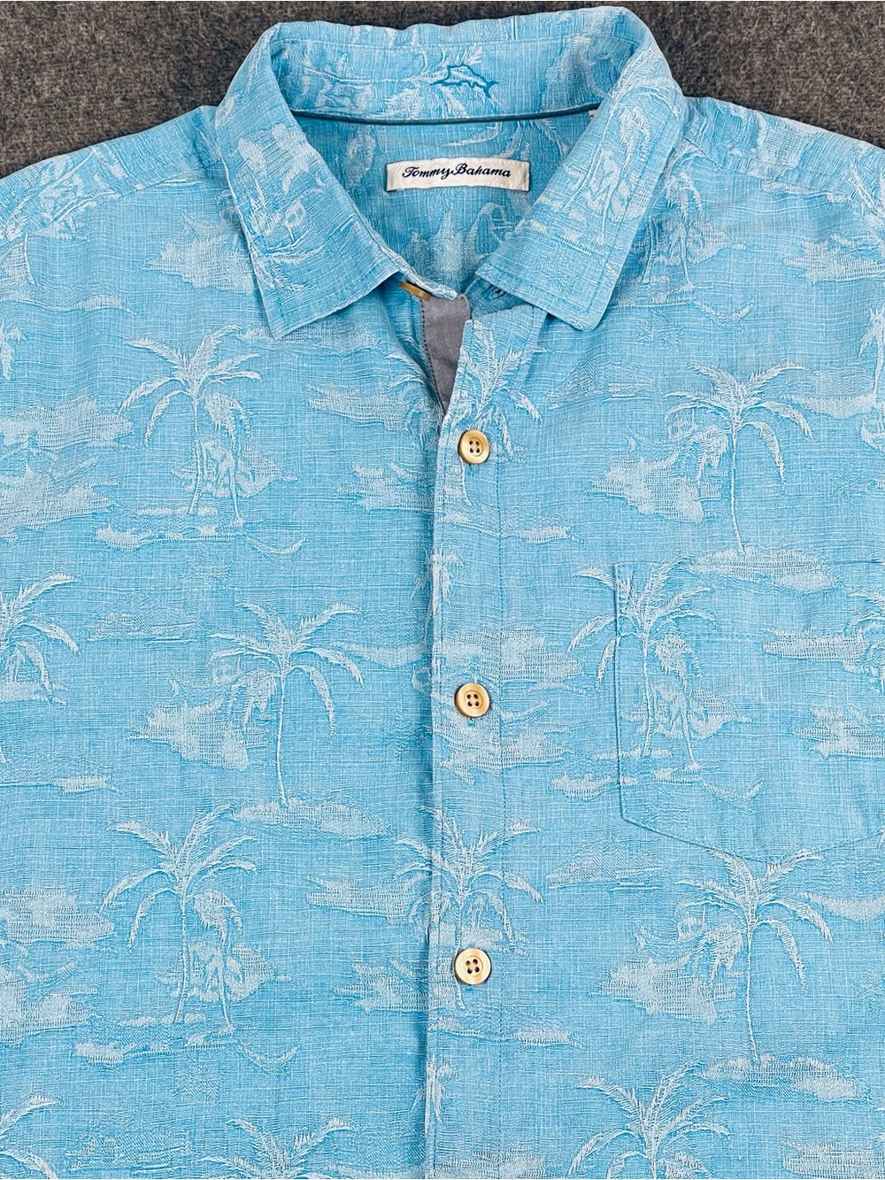 Tommy Bahama 100% Silk Hawaiian Shirt Mens L Blue Tropical Palm Tree Button Up
